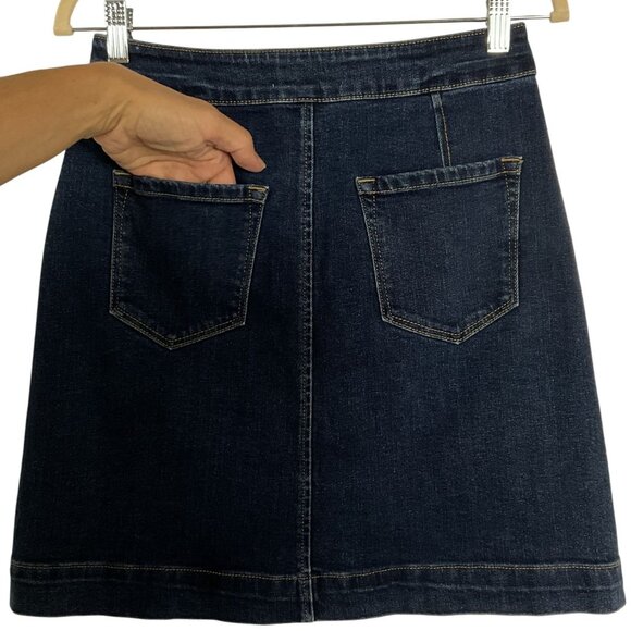 LOFT Button-front, Denim Skirt, size 0, Pockets, Stretch - Picture 6 of 9